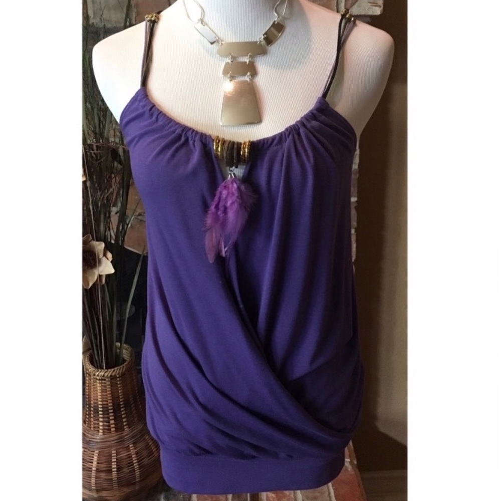 Charlotte Russe Lilac Boho Feather Fashion Top Size Small (Juniors)